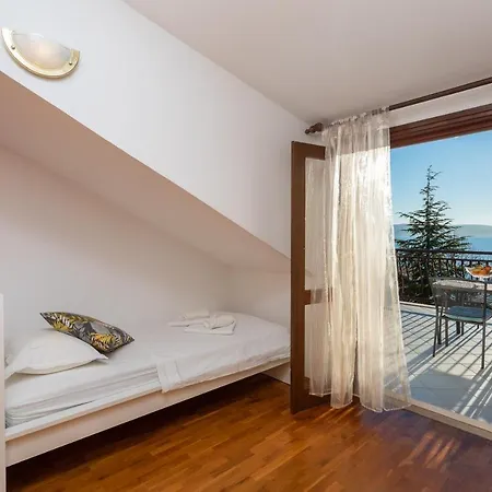 Dingdoong's Appartement Jesenice (Split-Dalmatia)