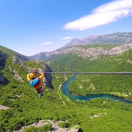 Dingdoong's * Jesenice (Split-Dalmatia)